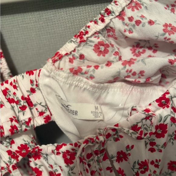 NWT Hollister Red Floral Open Back Channeled Skort Dress Size Medium - Picture 6 of 7